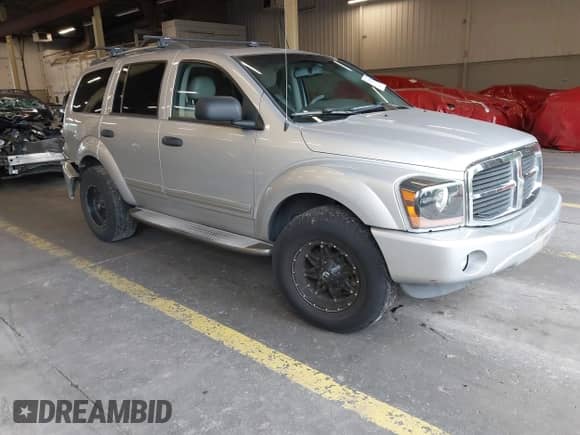 2006 Dodge Durango Limited with VIN 1D4HB582X6F181438, listed as a IAAI auction lot 43116994 with 201,478 mi miles and . Bid and sale history available at DreamBid. Image 1.