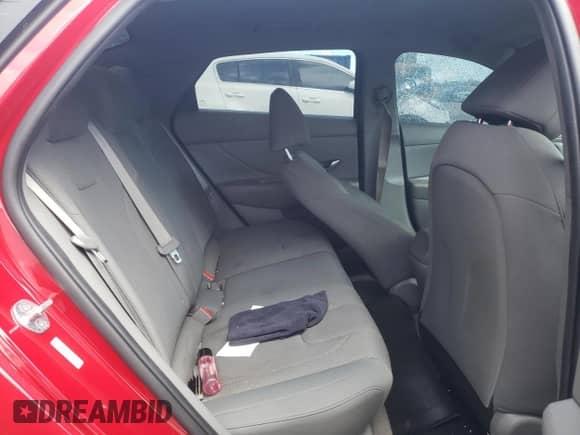 2022 Hyundai Elantra SE с VIN KMHLL4AG3NU359555, выставлен на аукционе Copart как лот 84425025 с пробегом 60 234 миль миль и На запчасти • Non repairable. История ставок и продаж доступна на DreamBid. Изображение 10.