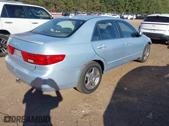2005 Honda Accord with VIN JHMCN36445C016054, listed as a IAAI auction lot 43330439 with 125,411 mi miles and . Bid and sale history available at DreamBid. Image 4.