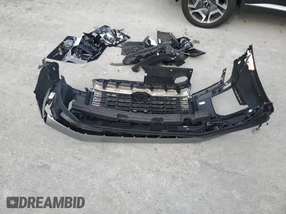 2025 Hyundai Palisade SEL Premium with VIN KM8R44GE1SU821765, listed as a Copart auction lot 67548625 with 7,510 mi miles and Salvage title. Bid and sale history available at DreamBid. Image 13.