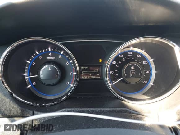 2013 Hyundai Sonata SE с VIN 5NPEC4AB9DH792789, выставлен на аукционе Copart как лот 72029935 с пробегом 112 898 миль миль и Списание • Salvage title. История ставок и продаж доступна на DreamBid. Изображение 9.