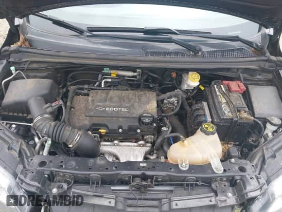 2020 Chevrolet Sonic LT z VIN 1G1JD5SB7L4118668, wystawiony jako IAAI lot #42396816 z przebiegiem 64 182 mil mil oraz . Historia ofert i sprzedaży dostępna na DreamBid. Obrazek 10.