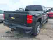 2015 Chevrolet Silverado 2500HD LTZ с VIN 1GC1KWE8XFF642344, выставлен на аукционе IAAI как лот 43053101 с пробегом 169 693 миль миль и . История ставок и продаж доступна на DreamBid. Изображение 4.