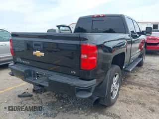 2015 Chevrolet Silverado 2500HD LTZ с VIN 1GC1KWE8XFF642344, выставлен на аукционе IAAI как лот 43053101 с пробегом 169 693 миль миль и . История ставок и продаж доступна на DreamBid. Изображение 4.