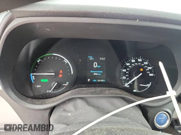 2022 Toyota Sienna LE with VIN 5TDKRKECXNS102875, listed as a Copart auction lot 90006085 with 26,140 mi miles and Salvage title. Bid and sale history available at DreamBid. Image 9.