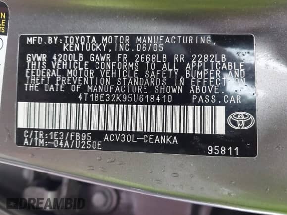 2005 Toyota Camry STD z VIN 4T1BE32K95U618410, wystawiony jako IAAI lot #43408964 z przebiegiem 213 043 mil mil oraz . Historia ofert i sprzedaży dostępna na DreamBid. Obrazek 9.