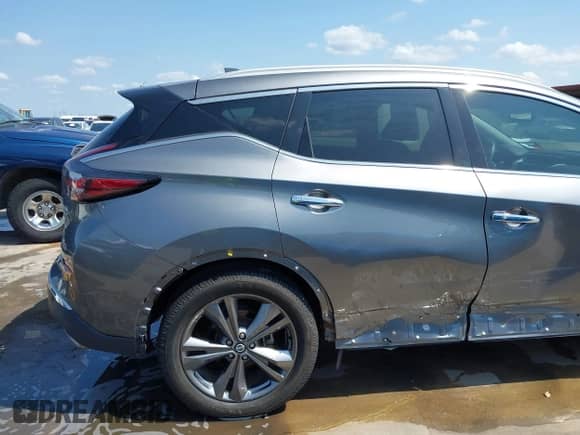 2021 Nissan Murano Platinum z VIN 5N1AZ2DS9MC103600, wystawiony jako IAAI lot #42324545 z przebiegiem 50 207 mil mil oraz . Historia ofert i sprzedaży dostępna na DreamBid. Obrazek 19.