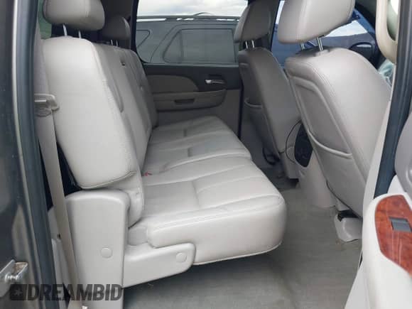 2009 GMC Sierra 1500 SLT with VIN 3GTEK33M99G116385, listed as a IAAI auction lot 41370587 with 178,679 mi miles and . Bid and sale history available at DreamBid. Image 8.