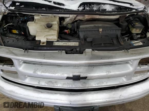 2000 Chevrolet Express Cargo with VIN 1GCFG15W1Y1116497, listed as a Copart auction lot 87206044 with 166,856 mi miles and Salvage title. Bid and sale history available at DreamBid. Image 12.
