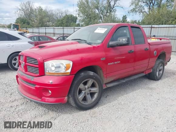 2006 Dodge 1500 SLT with VIN 1D7HU18226S529732, listed as a IAAI auction lot 43381054 with 127,255 mi miles and . Bid and sale history available at DreamBid. Image 16.