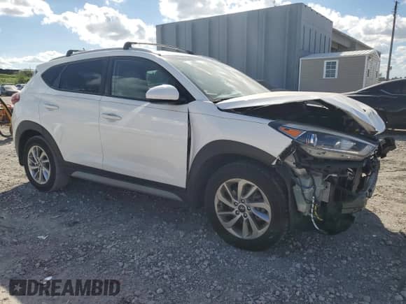 2017 Hyundai Tucson SE с VIN KM8J33A47HU423849, выставлен на аукционе Copart как лот 86526805 с пробегом 59 806 миль миль и На запчасти • Non repairable. История ставок и продаж доступна на DreamBid. Изображение 4.