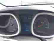 2010 Chevrolet Equinox LS z VIN 2CNFLCEW3A6413924, wystawiony jako IAAI lot #42796356 z przebiegiem 164 029 mil mil oraz . Historia ofert i sprzedaży dostępna na DreamBid. Obrazek 7.