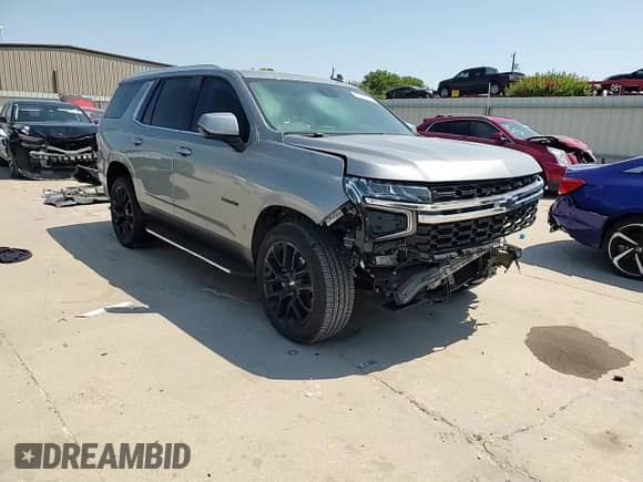 2023 Chevrolet Tahoe LS z VIN 1GNSKMKD6PR185937, wystawiony jako Copart lot #72081985 z przebiegiem 39 337 mil mil oraz Szkoda całkowita • Salvage title. Historia ofert i sprzedaży dostępna na DreamBid. Obrazek 14.