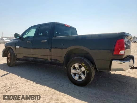 2018 Ram 1500 Tradesman z VIN 1C6RR6FG8JS325545, wystawiony jako Copart lot #80033225 z przebiegiem 117 495 mil mil oraz Szkoda całkowita • Salvage title. Historia ofert i sprzedaży dostępna na DreamBid. Obrazek 2.