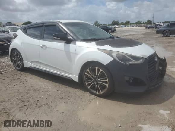 2016 Hyundai Veloster Turbo Rally Edition z VIN KMHTC6AE5GU271362, wystawiony jako Copart lot #81975845 z przebiegiem 130 472 mil mil oraz Czysty tytuł • Clean title. Historia ofert i sprzedaży dostępna na DreamBid. Obrazek 4.