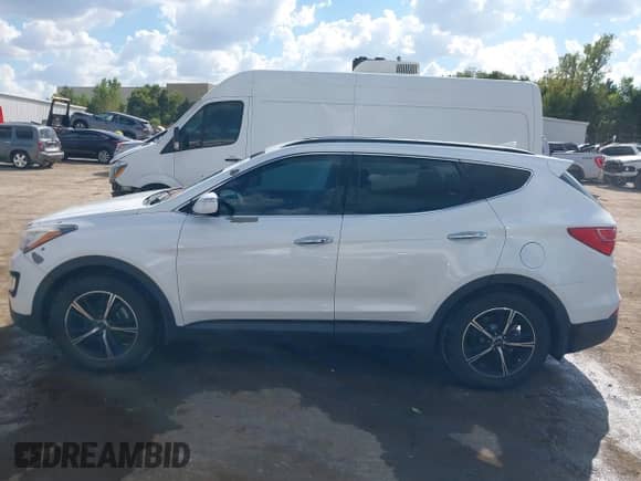 2014 Hyundai Santa Fe с VIN 5XYZU3LA7EG188406, выставлен на аукционе IAAI как лот 43385912 с пробегом 92 507 миль миль и . История ставок и продаж доступна на DreamBid. Изображение 14.