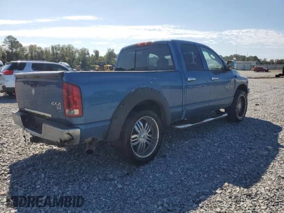 2006 Dodge 1500 SLT z VIN 1D7HU18N66S577342, wystawiony jako Copart lot #71366005 z przebiegiem 206 113 mil mil oraz Czysty tytuł • Clean title. Historia ofert i sprzedaży dostępna na DreamBid. Obrazek 3.