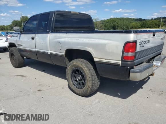 1997 Dodge 1500 с VIN 3B7HF13Y2VG773256, выставлен на аукционе Copart как лот 70452115 с пробегом 223 643 миль миль и Чистый • Clean title. История ставок и продаж доступна на DreamBid. Изображение 2.