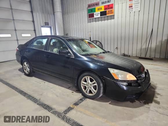 2007 Honda Accord EX-L with VIN 1HGCM56867A032176, listed as a Copart auction lot 87070605 with 205,902 mi miles and Salvage title. Bid and sale history available at DreamBid. Image 4.