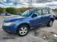 2013 Subaru Forester X z VIN JF2SHABC1DH415805, wystawiony jako Copart lot #81409345 z przebiegiem 118 654 mil mil oraz Szkoda całkowita • Salvage title. Historia ofert i sprzedaży dostępna na DreamBid. Obrazek 1.