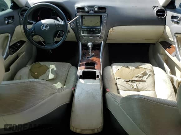 2010 Lexus IS 250 z VIN JTHCF5C2XA2034666, wystawiony jako Copart lot #83924825 z przebiegiem 164 797 mil mil oraz Czysty tytuł • Clean title. Historia ofert i sprzedaży dostępna na DreamBid. Obrazek 8.