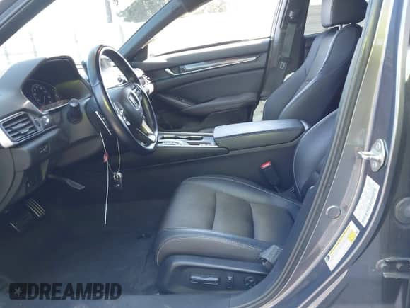 2020 Honda Accord Sport с VIN 1HGCV2F37LA005157, выставлен на аукционе IAAI как лот 42899511 с пробегом 67 907 миль миль и . История ставок и продаж доступна на DreamBid. Изображение 5.
