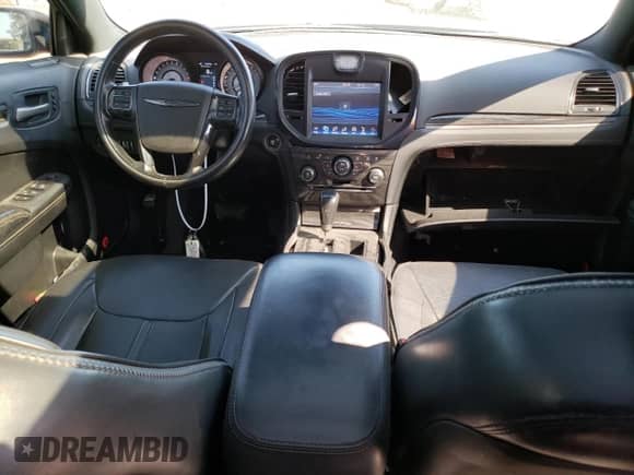 2013 Chrysler 300 C John Varvatos Limited Edition with VIN 2C3CCADT5DH727512, listed as a Copart auction lot 72564524 with 111,777 mi miles and Salvage title. Bid and sale history available at DreamBid. Image 8.