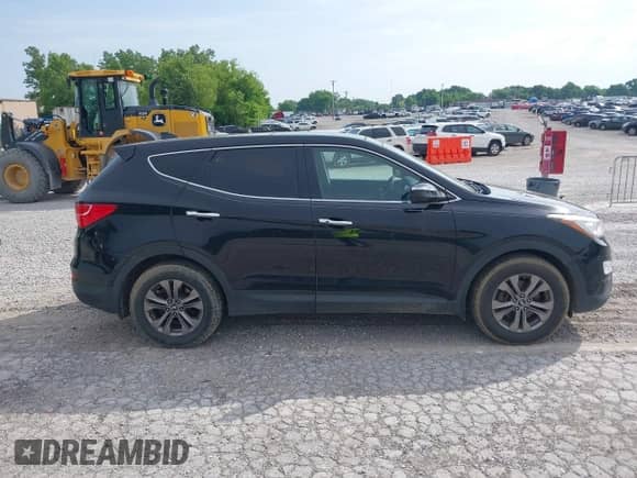 2013 Hyundai Santa Fe Sport with VIN 5XYZUDLB2DG026678, listed as a IAAI auction lot 42251294 with 197,571 mi miles and . Bid and sale history available at DreamBid. Image 13.