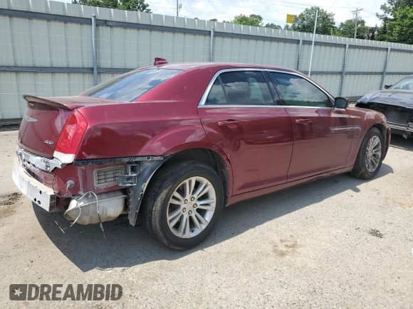 2020 Chrysler 300 Touring L с VIN 2C3CCAAG0LH250011, выставлен на аукционе Copart как лот 49415625 с пробегом 67 259 миль миль и Списание • Salvage title. История ставок и продаж доступна на DreamBid. Изображение 3.