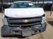 2013 Chevrolet Silverado 1500 Work Truck z VIN 1GCNCPEX9DZ248650, wystawiony jako IAAI lot #43394520 z przebiegiem 177 558 mil mil oraz . Historia ofert i sprzedaży dostępna na DreamBid. Obrazek 12.