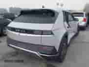 2023 Hyundai Ioniq 5 SE Standard Range с VIN KM8KM4AB6PU179311, выставлен на аукционе IAAI как лот 41602550 с пробегом 18 214 миль миль и . История ставок и продаж доступна на DreamBid. Изображение 4.