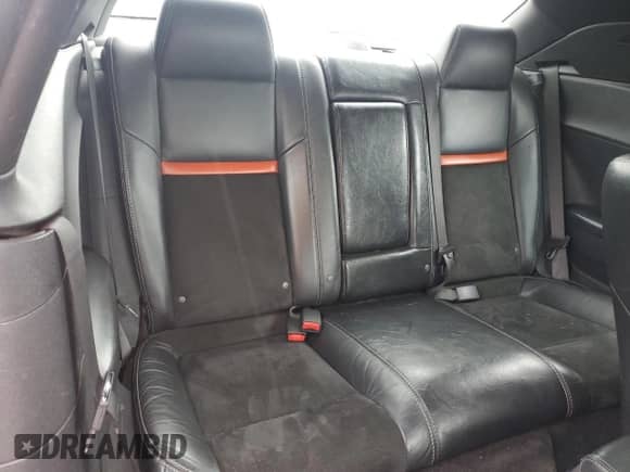 2008 Dodge Challenger SRT-8 z VIN 2B3LJ74WX8H311994, wystawiony jako Copart lot #56700215 z przebiegiem 65 742 mil mil oraz Szkoda całkowita • Salvage title. Historia ofert i sprzedaży dostępna na DreamBid. Obrazek 10.