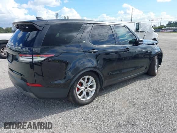 2020 Land Rover Discovery SE with VIN SALRG2RV7L2430039, listed as a IAAI auction lot 40906909 with 57,114 mi miles and . Bid and sale history available at DreamBid. Image 4.