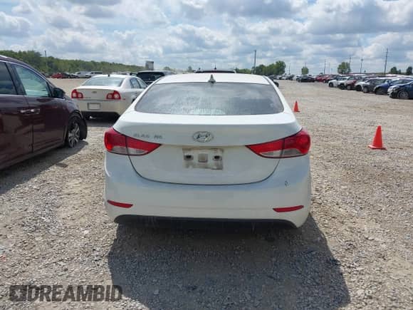 2013 Hyundai Elantra GLS с VIN 5NPDH4AE6DH172893, выставлен на аукционе IAAI как лот 43116137 с пробегом 94 857 миль миль и . История ставок и продаж доступна на DreamBid. Изображение 17.