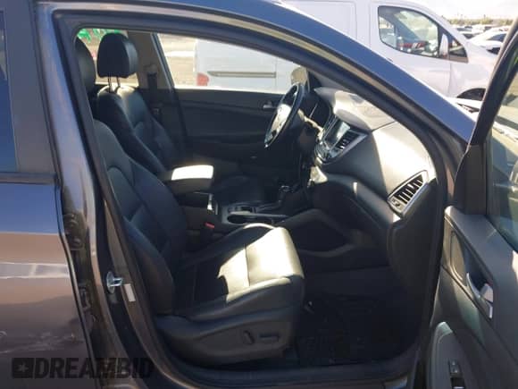 2017 Hyundai Tucson Sport с VIN KM8J33A25HU343464, выставлен на аукционе IAAI как лот 43497030 с пробегом 130 834 миль миль и . История ставок и продаж доступна на DreamBid. Изображение 5.