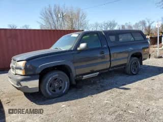 2003 Chevrolet Silverado 1500 LS z VIN 1GCEK14V43Z231124, wystawiony jako Copart lot #50322915 z przebiegiem 200 068 mil mil oraz Czysty tytuł • Clean title. Historia ofert i sprzedaży dostępna na DreamBid. Obrazek 1.