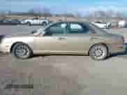 2002 Hyundai XG L z VIN KMHFU45E72A204717, wystawiony jako IAAI lot #41386637 z przebiegiem 182 310 mil mil oraz . Historia ofert i sprzedaży dostępna na DreamBid. Obrazek 14.