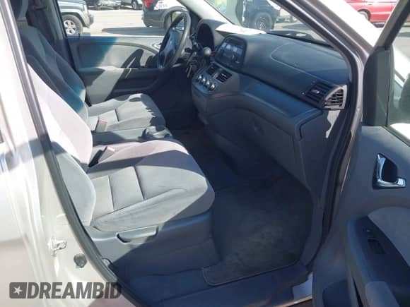 2007 Honda Odyssey LX with VIN 5FNRL38227B022020, listed as a IAAI auction lot 43363825 with 237,602 mi miles and . Bid and sale history available at DreamBid. Image 5.