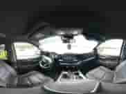 2024 GMC Sierra 1500 SLT с VIN 3GTUUDED9RG111597, выставлен на аукционе IAAI как лот 43054968 с пробегом 38 755 миль миль и . История ставок и продаж доступна на DreamBid. Изображение 18.