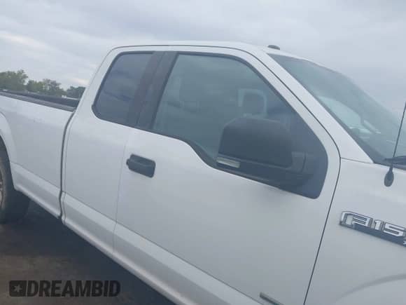 2017 Ford F-150 XL with VIN 1FTFX1EG0HKC37539, listed as a IAAI auction lot 43415578 with 361,616 mi miles and . Bid and sale history available at DreamBid. Image 13.