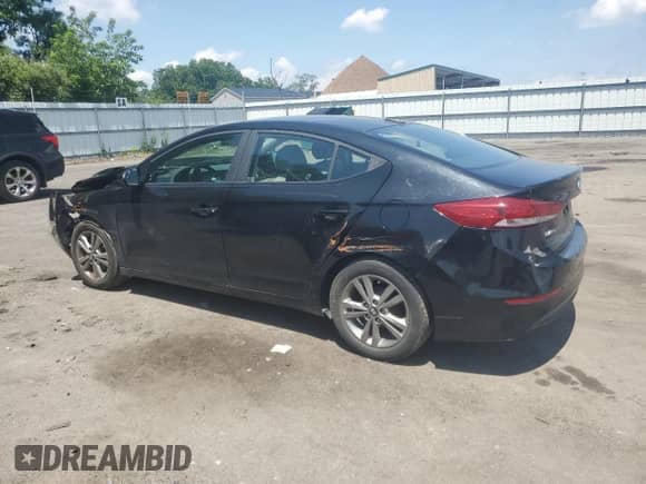 2017 Hyundai Elantra Value Edition z VIN KMHD84LFXHU170013, wystawiony jako Copart lot #61629005 z przebiegiem 96 908 mil mil oraz Szkoda całkowita • Salvage title. Historia ofert i sprzedaży dostępna na DreamBid. Obrazek 2.