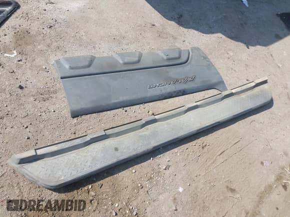2002 Chevrolet Avalanche с VIN 3GNEK13T32G177241, выставлен на аукционе IAAI как лот 43250174 с пробегом Не указан миль и . История ставок и продаж доступна на DreamBid. Изображение 12.