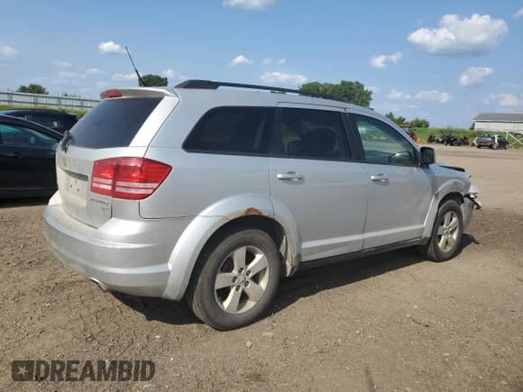 2010 Dodge Journey SXT with VIN 3D4PG5FV2AT176646, listed as a Copart auction lot 66820425 with 192,995 mi miles and Clean title. Bid and sale history available at DreamBid. Image 3.