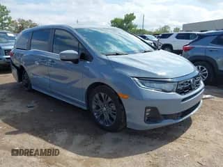 2025 Honda Odyssey Touring с VIN 5FNRL6H82SB002011, выставлен на аукционе IAAI как лот 43267937 с пробегом 16 169 миль миль и . История ставок и продаж доступна на DreamBid. Изображение 1.