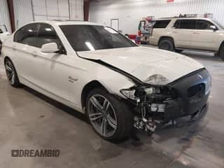 2011 BMW 5 Series 550i xDrive with VIN WBAFU9C56BC784595, listed as a IAAI auction lot 43006877 with 136,472 mi miles and . Bid and sale history available at DreamBid. Image 1.