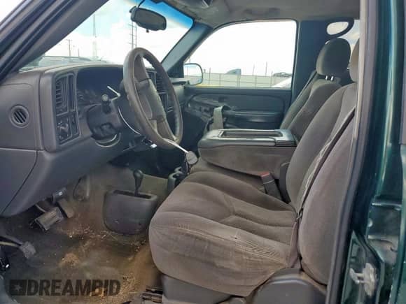 2007 Chevrolet Silverado 1500 LS с VIN 2GCEK13V271133144, выставлен на аукционе Copart как лот 71313665 с пробегом 243 651 миль миль и Списание • Salvage title. История ставок и продаж доступна на DreamBid. Изображение 7.