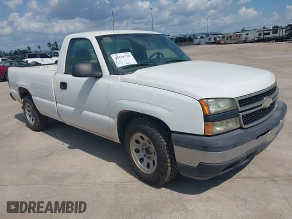 2007 Chevrolet Silverado 1500 Work Truck with VIN 3GCEC14X17G192285, listed as a IAAI auction lot 43128728 with 136,862 mi miles and . Bid and sale history available at DreamBid. Image 1.