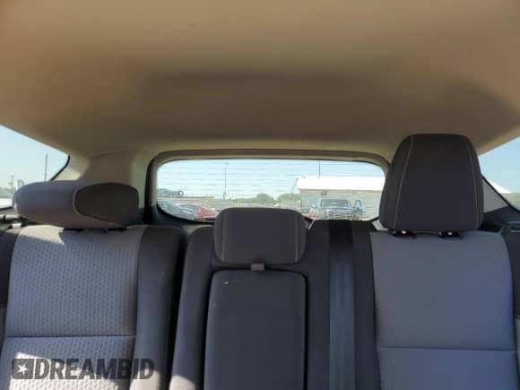 2017 Ford Escape SE с VIN 1FMCU9GD8HUC66378, выставлен на аукционе Copart как лот 70914105 с пробегом 136 895 миль миль и Списание • Salvage title. История ставок и продаж доступна на DreamBid. Изображение 10.