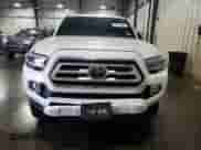 2021 Toyota Tacoma Limited with VIN 3TYGZ5AN1MT044009, listed as a Copart auction lot 58274395 with 44,545 mi miles and Salvage title. Bid and sale history available at DreamBid. Image 5.