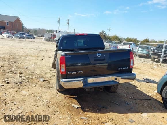 2016 Nissan Frontier SV with VIN 1N6AD0EV6GN740885, listed as a IAAI auction lot 41645726 with 104,291 mi miles and . Bid and sale history available at DreamBid. Image 16.